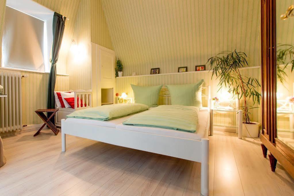 Hotel Villa Koenigsgarten Siebeldingen Kültér fotó